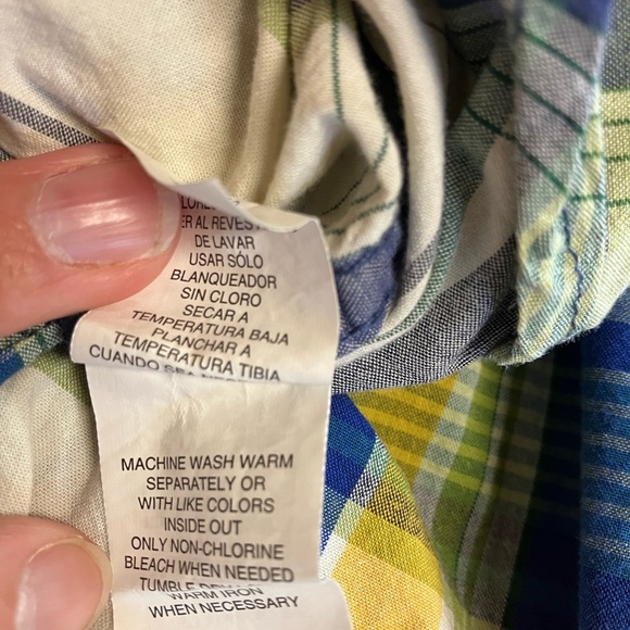 3 Button Down Shirt Bundle - Picture 15 of 15